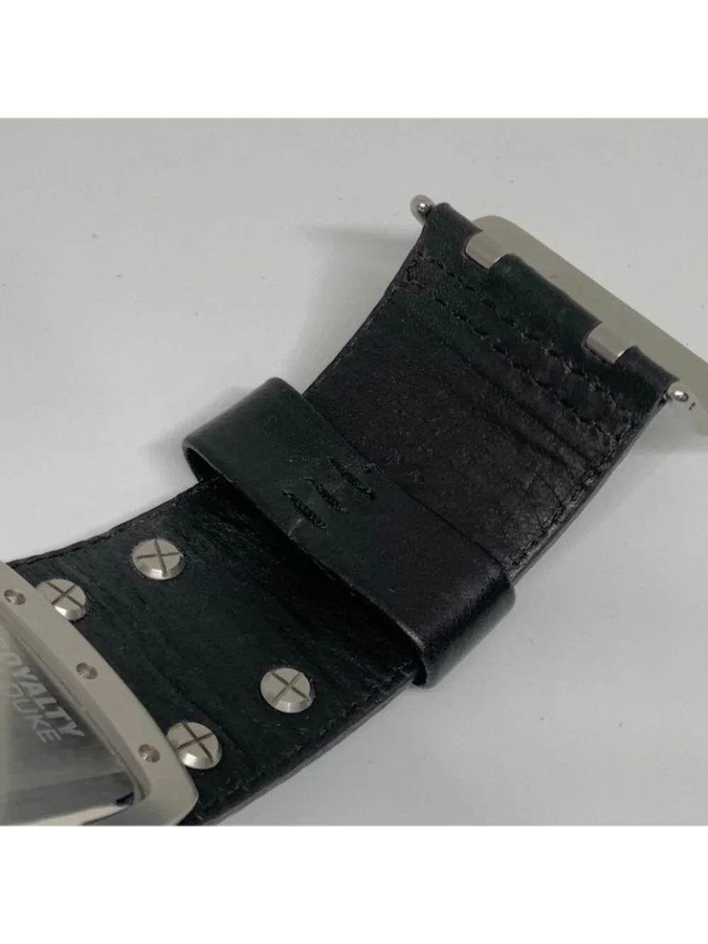 Nixon Royalty The Duke Watch 38mm real Diamond Swiss parts Leather Band running